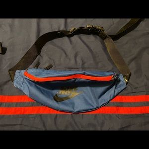 Nike Navy Fanny Pack